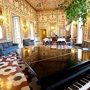 Hotell Decumani De Charme