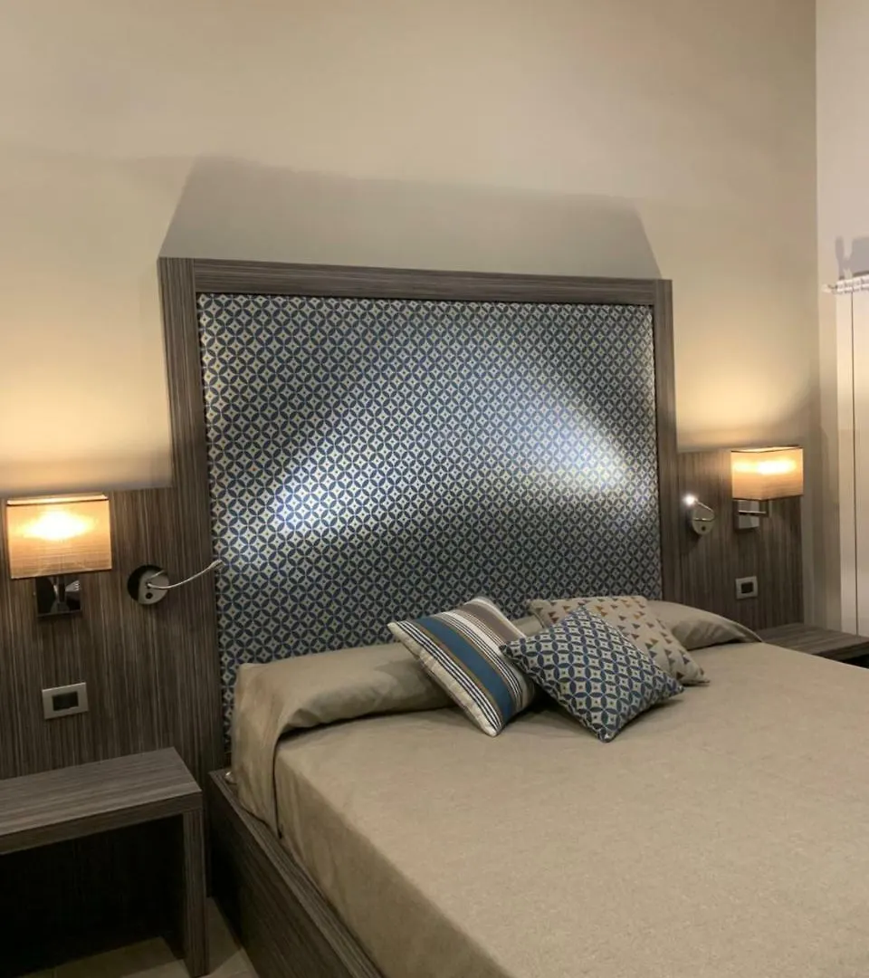 Hotel Ausonia Naples