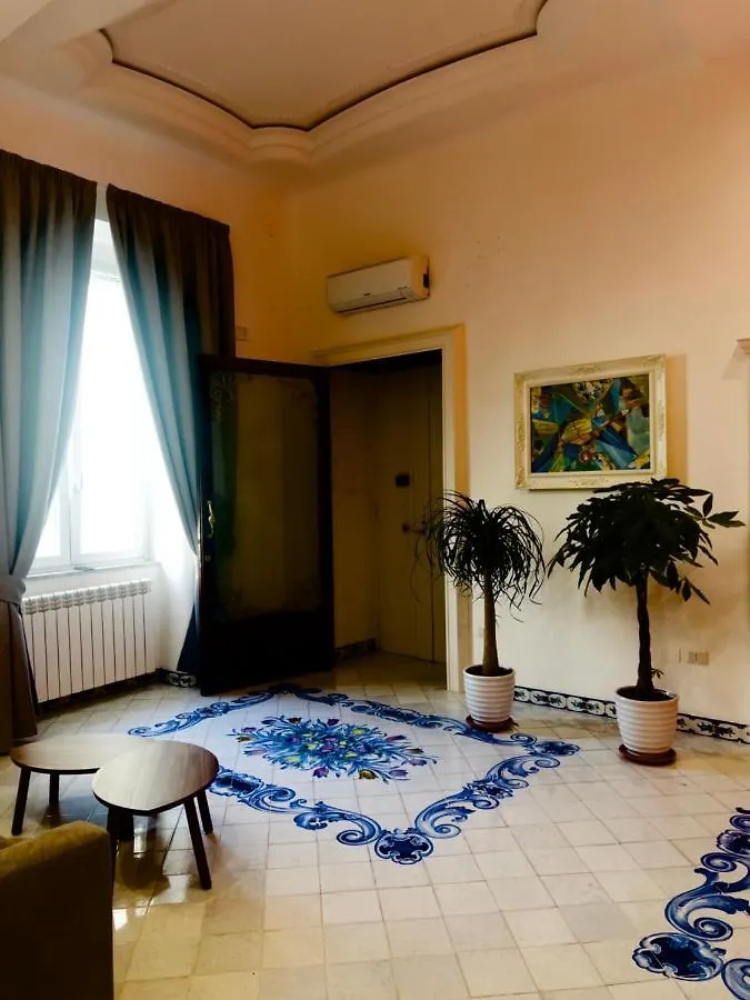 Hotel Ausonia Napoli 2*,  Italia
